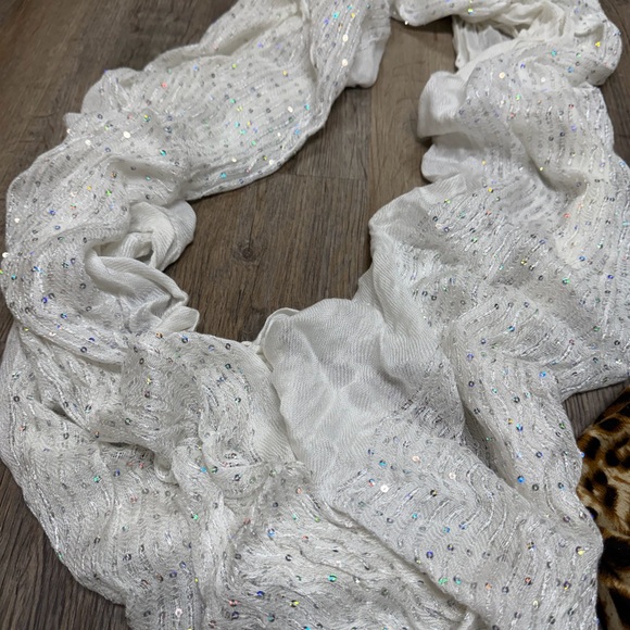 Colorful Patterned Scarves Set - Picture 11 of 12